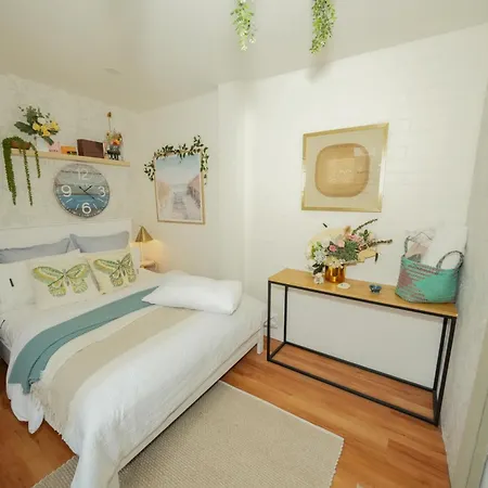 Beach Serenity Guesthouse-2